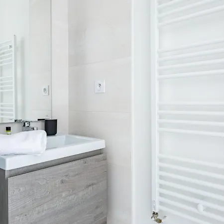 Le Rio, Appartement Avec Terrasse & Parking Rennes Extérieur photo