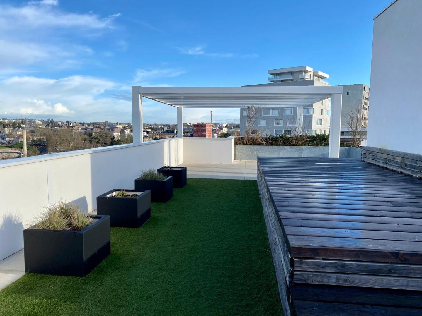 Appartement Le Rio, Avec Terrasse & Parking *